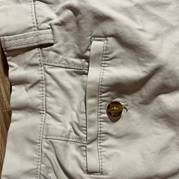 Tommy Hilfiger Denim Shorts Buttoned Back Pockets - Picture 9 of 11